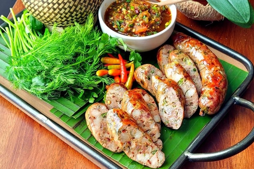 Sai Oua - Một m&oacute;n ăn truyền thống v&agrave; phổ biến của ẩm thực L&agrave;o
