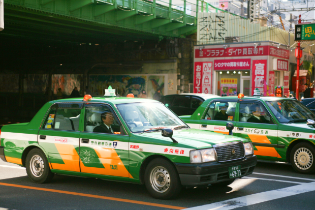 Taxi - Phương tiện di chuyển phổ biến nhưng đắt đỏ ở Nhật Bản phương tiện giao thông ở Nhật Bản