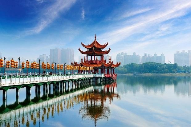 Đầm Liên Trì thắng cảnh nổi tiếng Cao Hùng Đầm Liên Trì Cao Hùng | Vé máy bay từ Đà Nẵng đi Đài Loan
