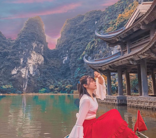 kinh-nghiem-du-lich-trang-an-tu-tuc