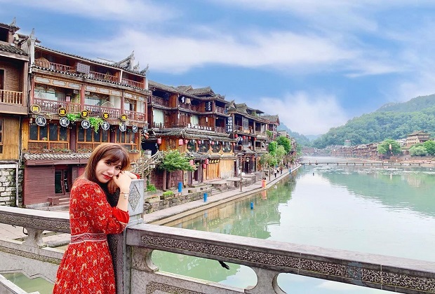 kinh nghiệm du lịch phượng hoàng cổ trấn - mùa hè ở phượng hoàng cổ trấn