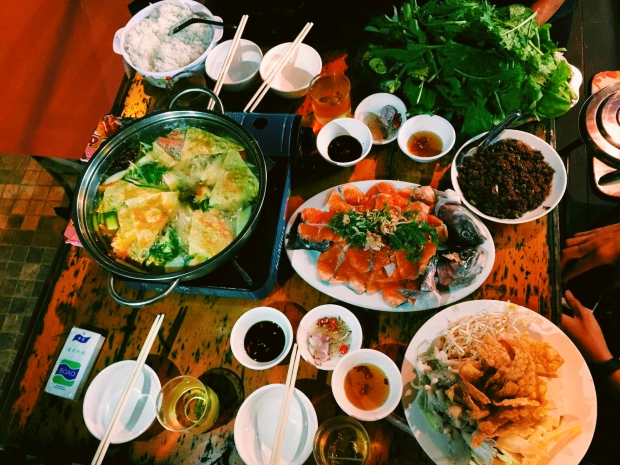 Lẩu cá hồi Sapa