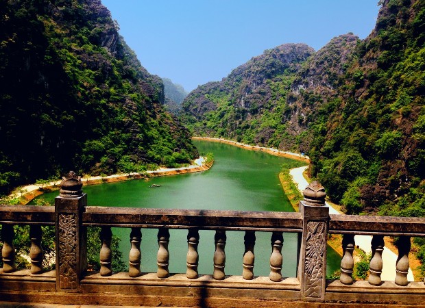 Tuyệt tình Cốc Ninh Bình ban do du lich ninh binh