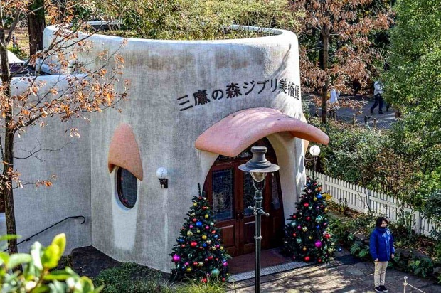 Bảo t&agrave;ng Ghibli | C&ugrave;ng Sơn T&ugrave;ng M-TP kh&aacute;m ph&aacute; c&aacute;c bảo t&agrave;ng nổi tiếng ở Nhật Bản