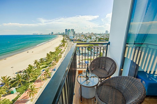 View biển đẹp Seashore Apartment