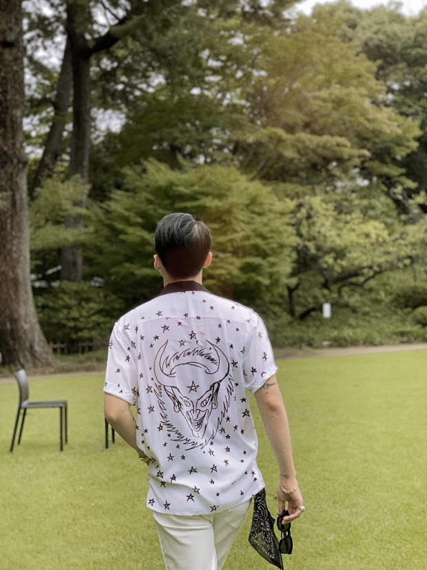 B&atilde;i cỏ bảo t&agrave;ng Ghibli | C&ugrave;ng Sơn T&ugrave;ng M-TP kh&aacute;m ph&aacute; c&aacute;c bảo t&agrave;ng nổi tiếng ở Nhật Bản