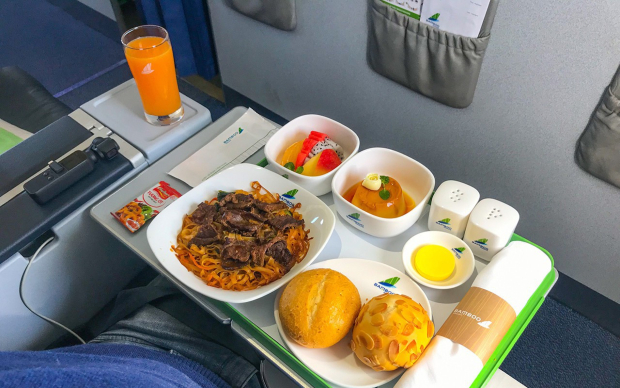 suất ăn Bamboo Airways
