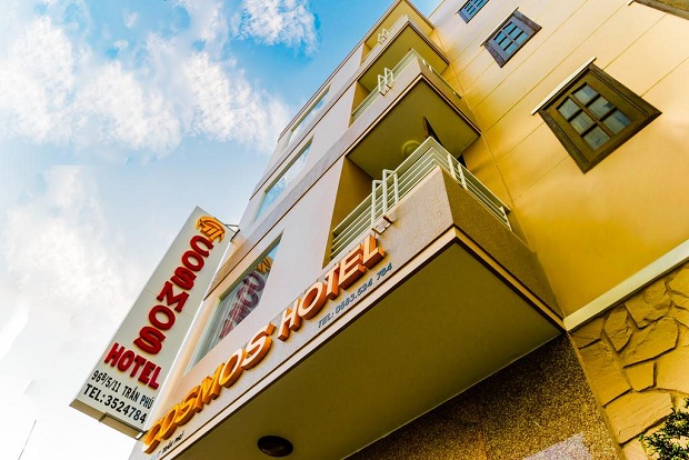 Kh&aacute;ch sạn&nbsp;Cosmos Nha Trang 2 sao Trần Ph&uacute;