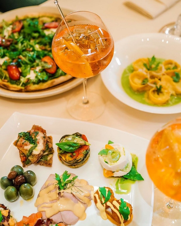 Món ăn khách sạn 8 sao dubai