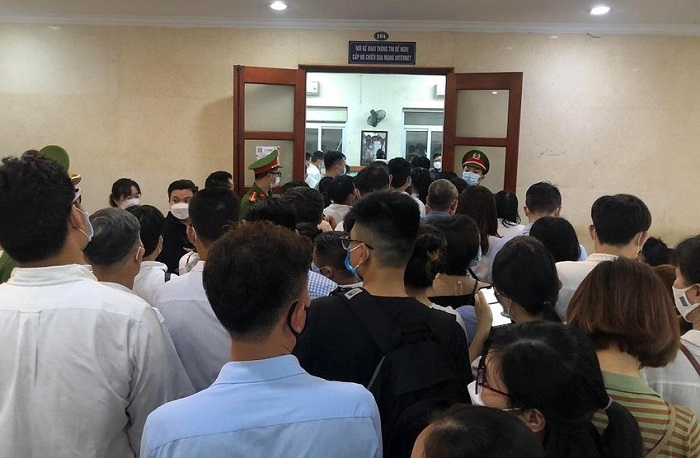 xin cấp lại hộ chiếu