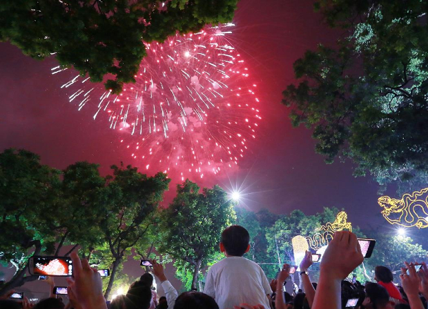 Tour Tết Dương lịch 2023 - Pháo hoa
