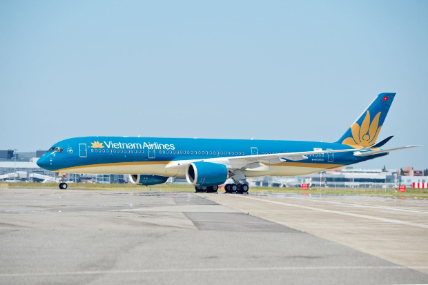 v&eacute; m&aacute;y bay Vietnam Airlines