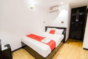 Khách sạn RedDoorz Plus near Ba Chieu Market- Bình Thạnh