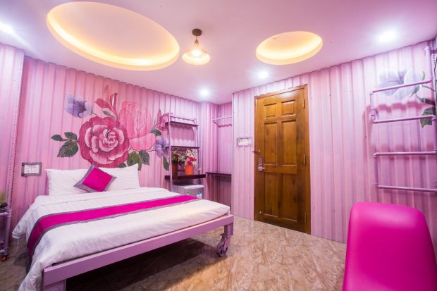Mô hình khách sạn tình yêu Cupid Hotel 