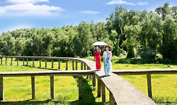 Những điểm du lịch Tết Dương lịch gần Sài Gòn - KDL Làng nổi Tân Lập Long An