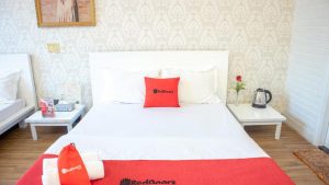 Khách sạn RedDoorz Plus @ Nguyen Thi Thap – Quận 7