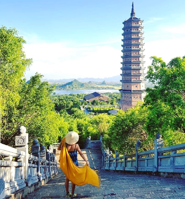 du lịch lễ hội Ch&ugrave;a B&aacute;i Đ&iacute;nh đầu năm