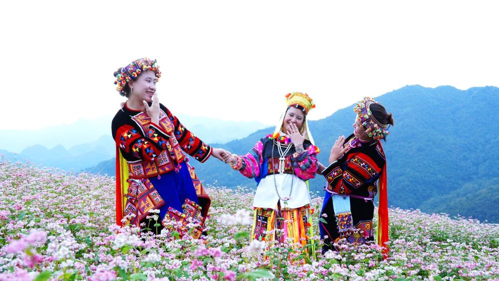 du-lich-ha-giang-8 Hành trình tour Hà Giang sẽ mang đến cho bạn những trải nghiệm đầy tuyệt vời