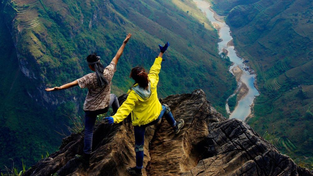 du-lich-ha-giang-9 Không dễ để có chuyến đi cùng nhau, thế nên bạn nhớ chuẩn bị và sắp xếp công việc chu toàn nhé!