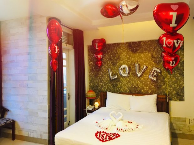 Khách sạn có ghế tình yêu ở Đà Nẵng Whale Hotel
