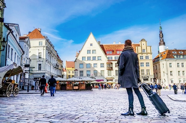 Dịch vụ dịch thuật hồ sơ xin visa Estonia