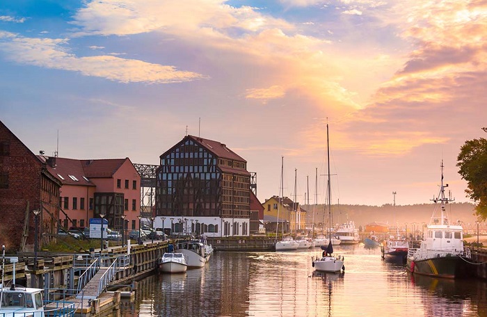 Dịch vụ điền tờ khai xin visa Lithuania