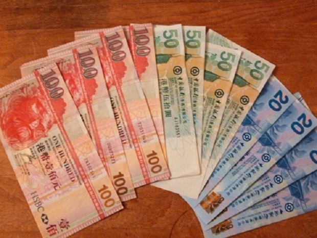 Đổi tiền Hồng Kông khi đi du lịch