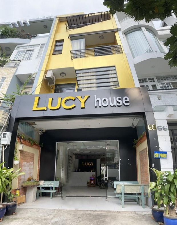 Khách sạn Lucy House có ghế tình yêu