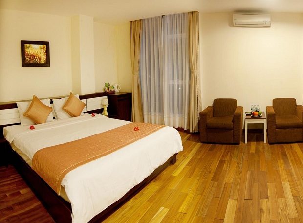 Ph&ograve;ng kh&aacute;ch sạn Big Home Đ&agrave; Nẵng