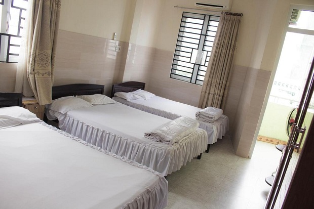 Kh&aacute;ch sạn đường Đống Đa Hưng B&igrave;nh