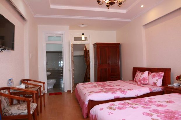 Ph&ograve;ng kh&aacute;ch sạn Đăng Uy&ecirc;n 2