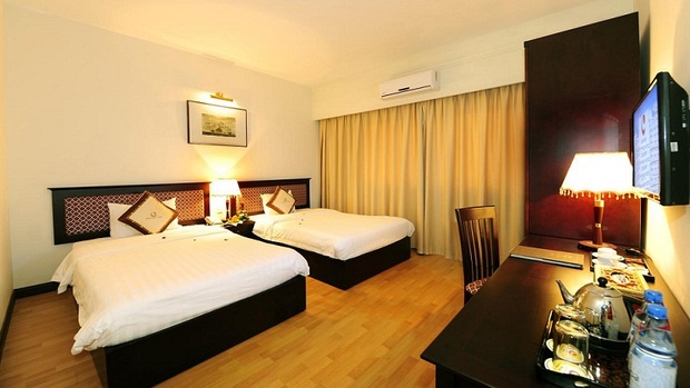 kh&aacute;ch sạn gần s&acirc;n bay ph&uacute; b&agrave;i-Century Riverside Huế