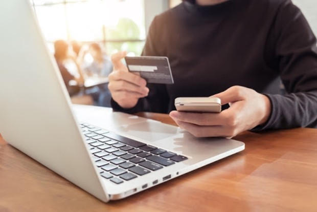 dai-ly-ve-may-bay-china-eastern-airlines