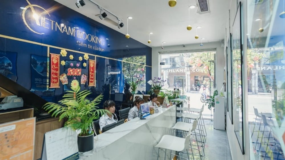 Văn ph&ograve;ng Vietnam Booking tại TP.HCM