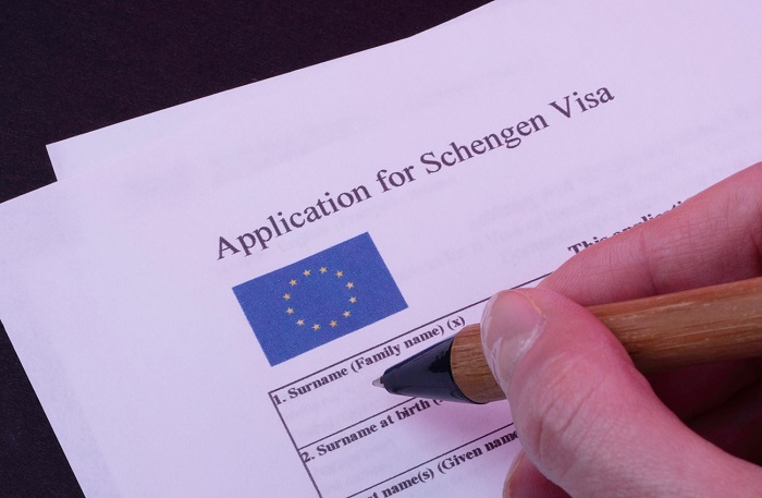 dịch vụ điền tờ khai xin visa bồ đ&agrave;o nha