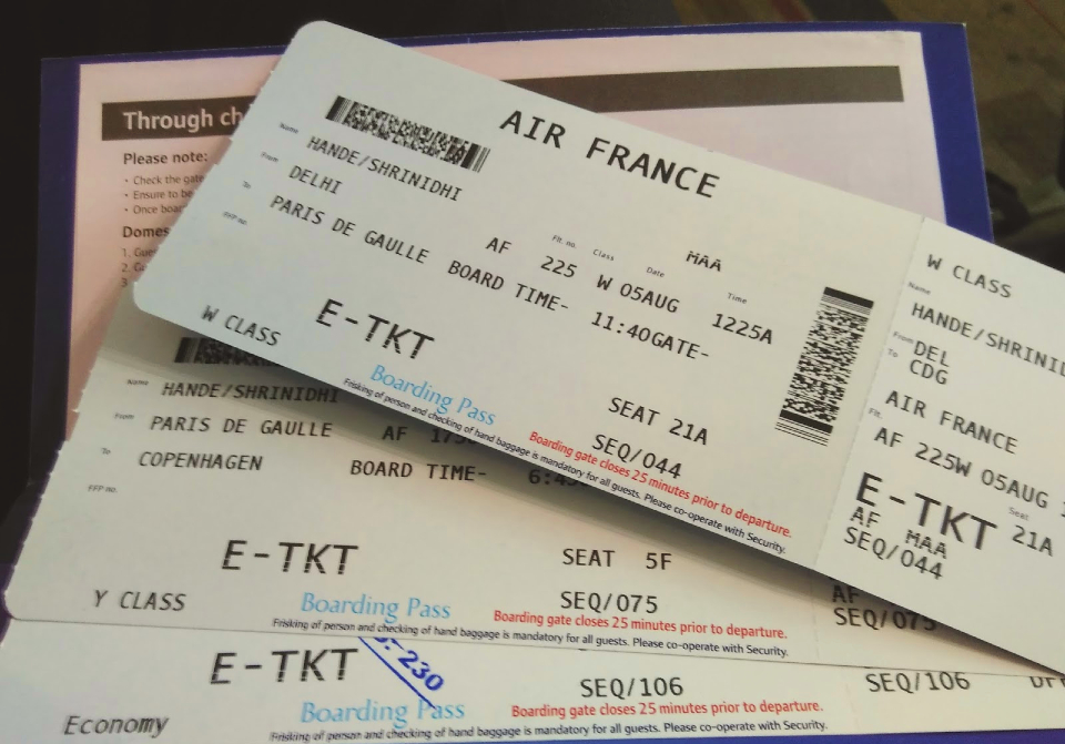 đổi vé máy bay Air France