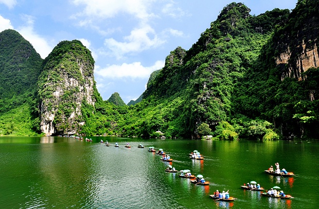 kinh-nghiem-du-lich-ninh-binh-tu-tuc
