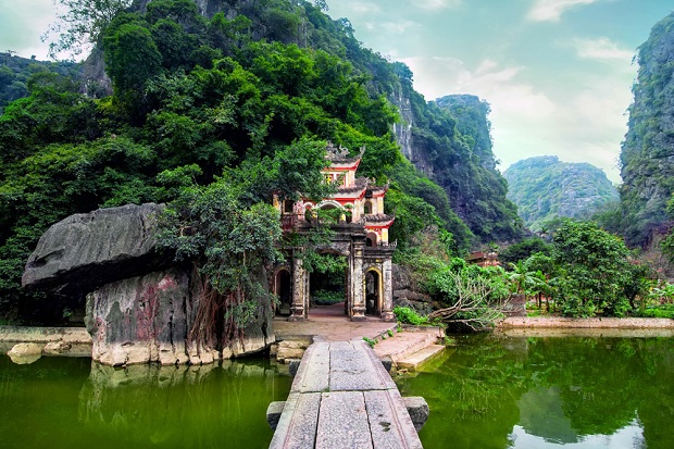 kinh-nghiem-du-lich-ninh-binh-tu-tuc