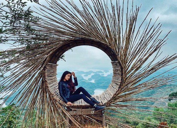 dia-diem-du-lich-304-tranh-dong-nguoi