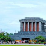 Cùng Vietnam Booking săn vé máy bay từ Cà Mau đi Hà Nội