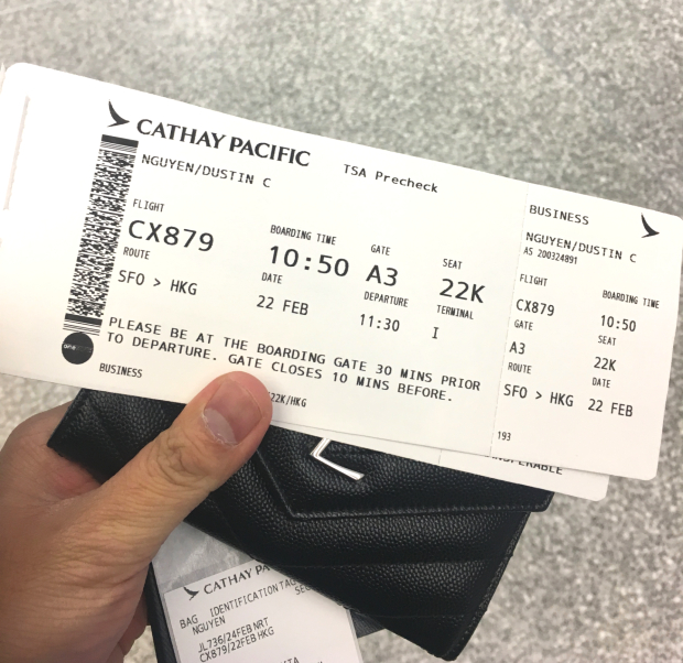 đổi vé máy bay Cathay Pacific