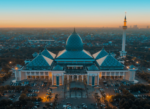 Một nhà thờ Hồi giáo nổi tiếng ở Surabaya Vé máy bay đi Surabaya giá rẻ