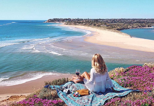 vé máy bay đi Adelaide