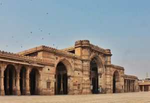 Đặt Vé Máy Bay Đi Ahmedabad Giá Rẻ