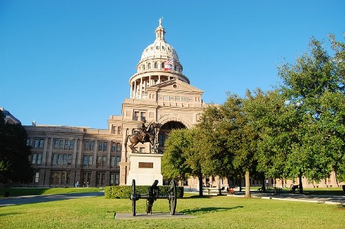 vé máy bay đi Austin