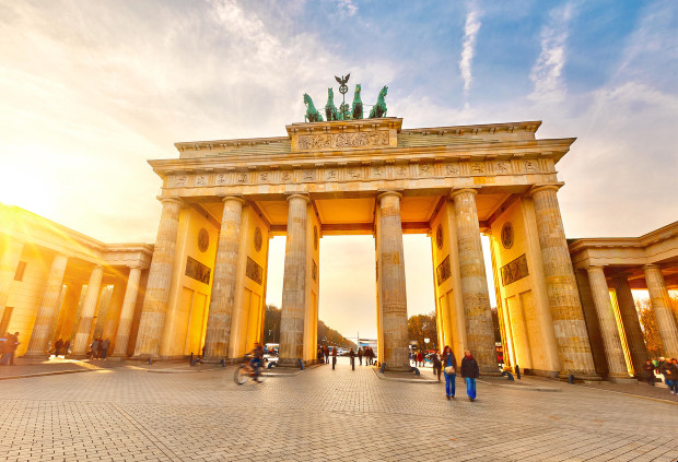 v&eacute; m&aacute;y bay đi Berlin gi&aacute; rẻ