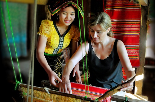 kinh nghiem san ve may bay gia re di Dien Bien