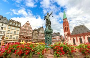 Đặt Vé Máy Bay Đi Frankfurt Giá Rẻ