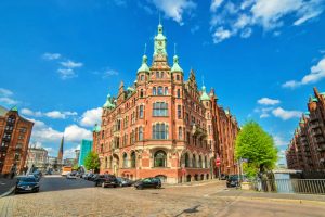 Đặt Vé Máy Bay Đi Hamburg Giá Rẻ