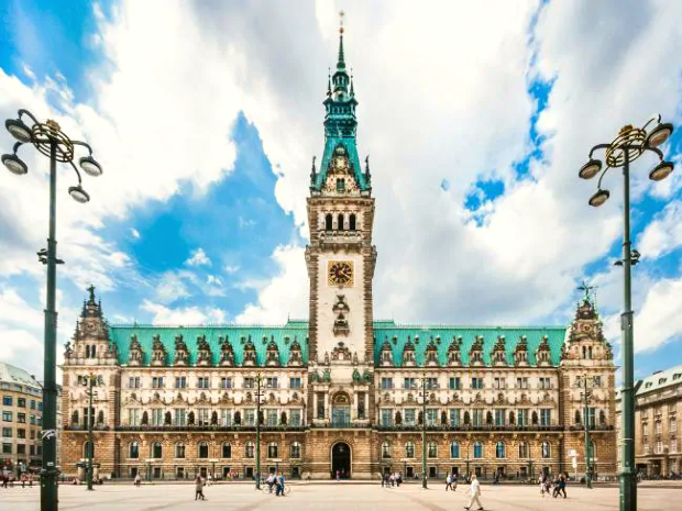 vé máy bay đi Hamburg